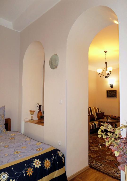 Ara&Gaya Аpartment Daire Erivan Dış mekan fotoğraf