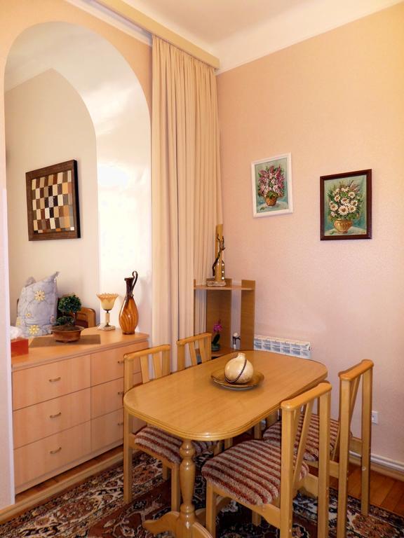 Ara&Gaya Аpartment Daire Erivan Dış mekan fotoğraf